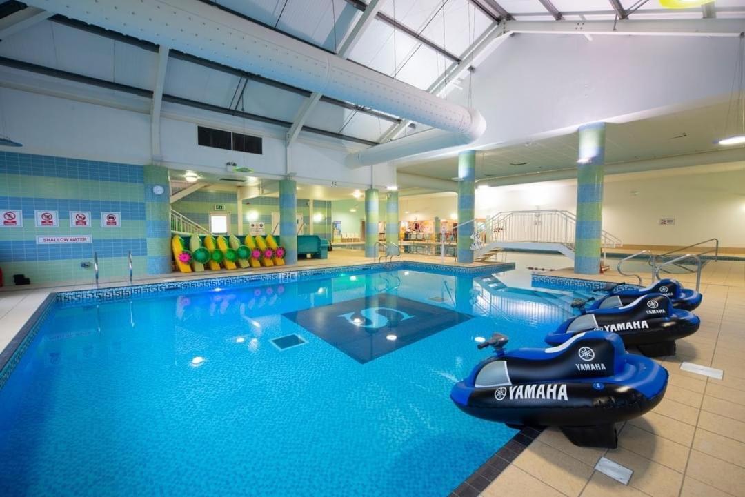 Southview Holiday Park สเกคเนส ภายนอก รูปภาพ